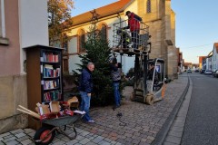 20221124-Erlenbach_Christbaum_stellen_025