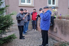 20221124-Erlenbach_Christbaum_stellen_043